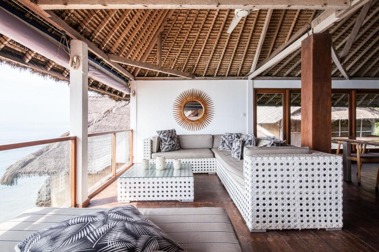 Villa Gmb Beach House Uluwatu Екстериор снимка