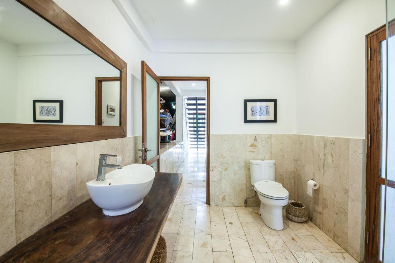 Villa Gmb Beach House Uluwatu Екстериор снимка