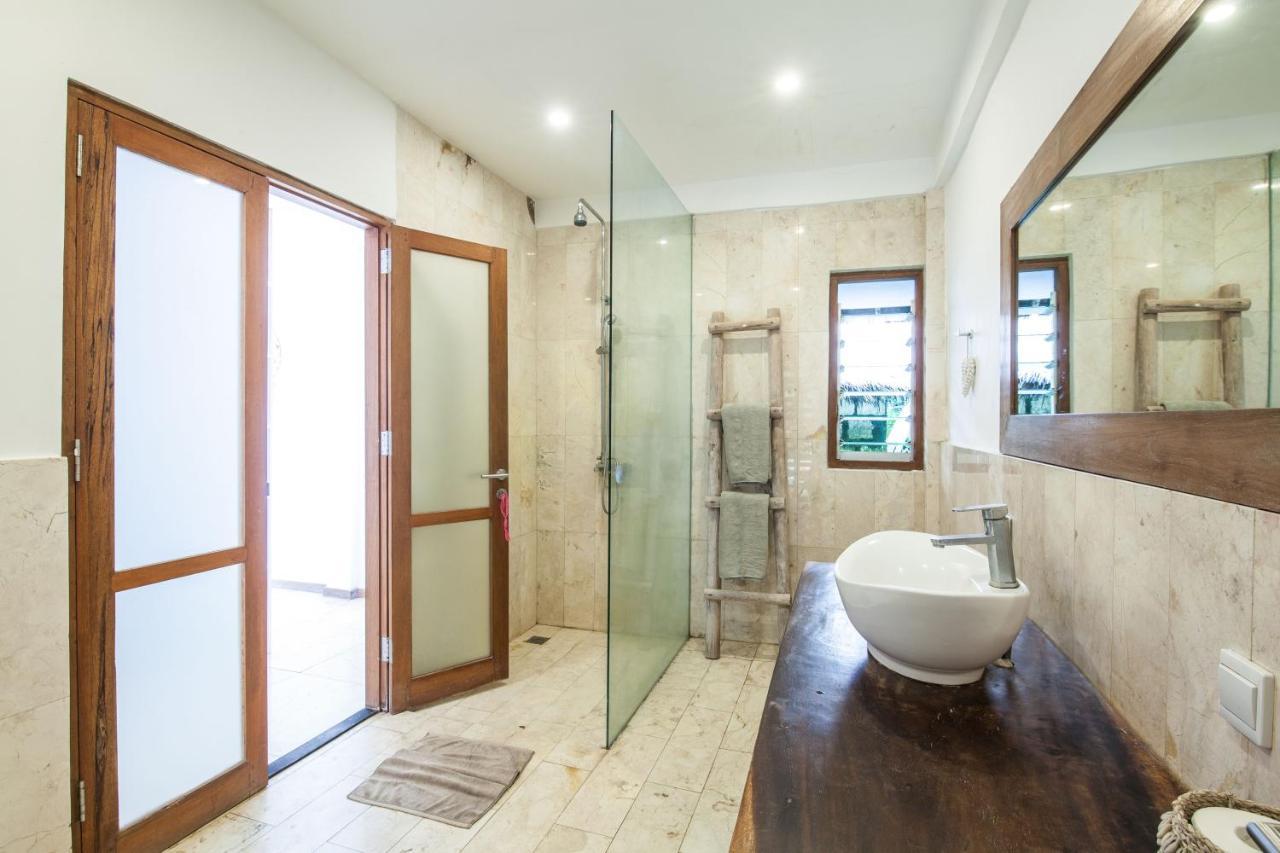 Villa Gmb Beach House Uluwatu Екстериор снимка